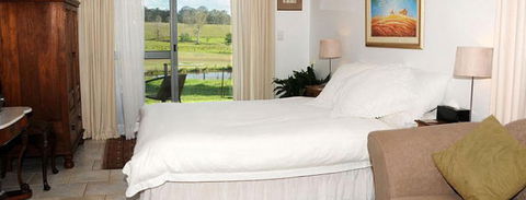 Barrington Village Retreat Bed And Breakfast - New Castle Holiday 2