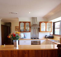 Cicada Country House - New Castle Holiday