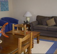Boutique Escape - Lake Macquarie Resort Accommodation - New Castle Holiday