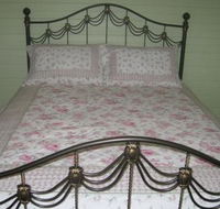 Camelot Retreat - New Castle Holiday
