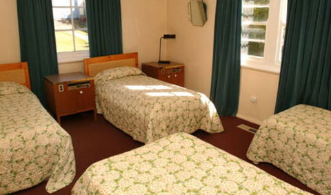 Clanwilliam Blackheath - New Castle Holiday 0
