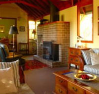 Broomelea - New Castle Holiday