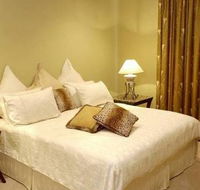 Blue Mountains Rhapsody - New Castle Holiday