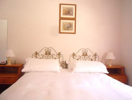 Chimney Cottage - New Castle Holiday 1