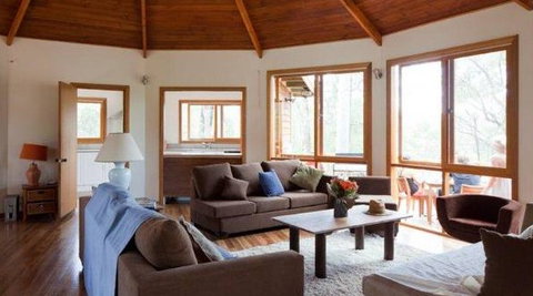 Billabong Retreat Sydney - New Castle Holiday 3