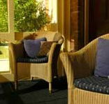 Amazing Country Escapes - Five Frogs - New Castle Holiday