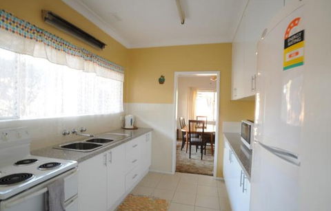 Amber Court Coonabarabran - New Castle Holiday 2