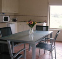 Burns B and B and Yabby Farm - New Castle Holiday