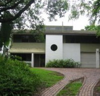 Bucasia Beach House - New Castle Holiday