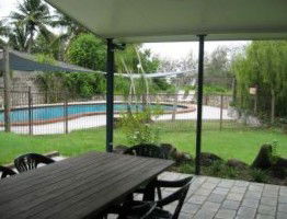 Bucasia Beach House - New Castle Holiday 1