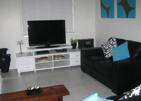 Campwin Beach House Bed And Breakfast - New Castle Holiday 4