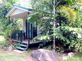 Finch Hatton Gorge Cabins - New Castle Holiday 0