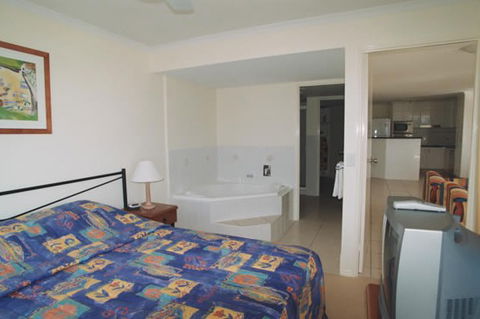 Bargara Blue Resort - New Castle Holiday 5