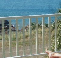 Seascape Holiday Home - New Castle Holiday
