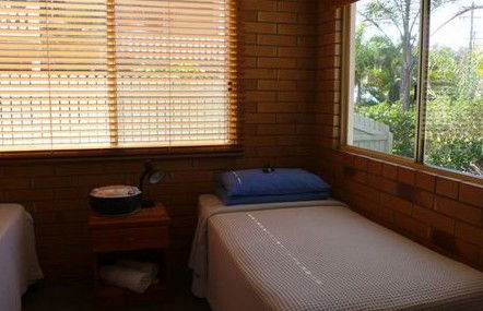 Shoreline Apartments Woodgate Beach - New Castle Holiday 2