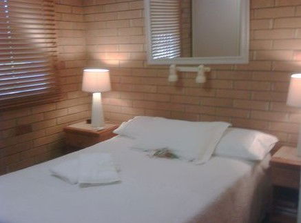 Shoreline Apartments Woodgate Beach - New Castle Holiday 5