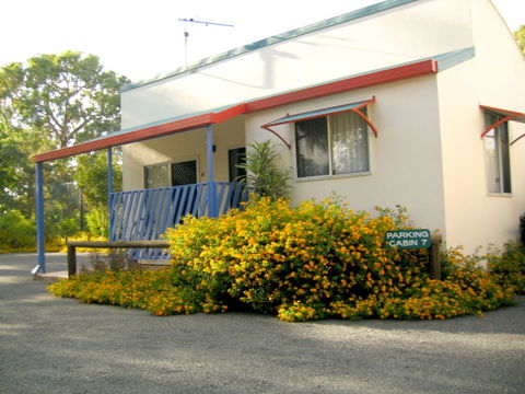 Sunlover Lodge Holiday Units And Cabins - New Castle Holiday 3