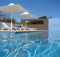 Shutters On The Beach - New Castle Holiday