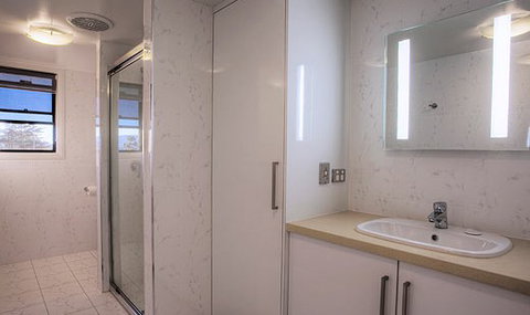 Sippers At Ballandean - New Castle Holiday 1