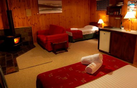 Happy Valley Retreat - New Castle Holiday 3