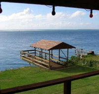 Amity Shaws - New Castle Holiday