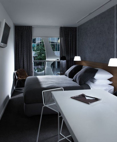 Limes Hotel Brisbane - New Castle Holiday 1