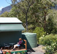 Cave Rock Cottages - New Castle Holiday