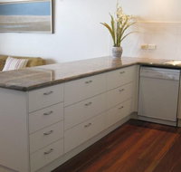 The Lookout Units - New Castle Holiday