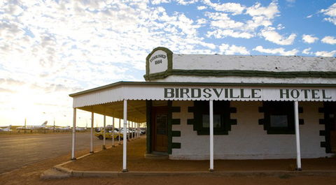Birdsville Hotel - The Outback Loop - New Castle Holiday 2