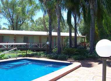 Tambo Mill Motel And Van Park - New Castle Holiday 1