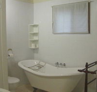 Cosy Cottage - Holiday Home - New Castle Holiday