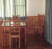 Pineview - Holiday Home - New Castle Holiday