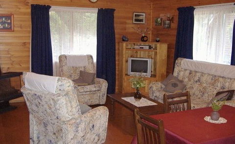 Warrina - Holiday Home - New Castle Holiday 1