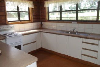 Warrigal - Chalet - New Castle Holiday 3