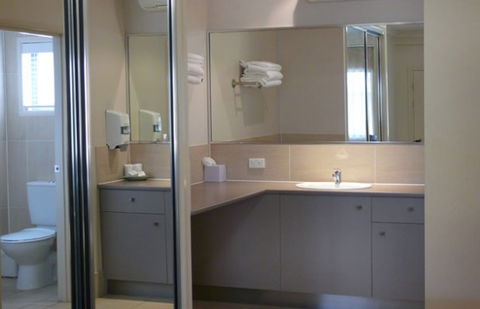 Country Comfort Toowoomba - New Castle Holiday 3