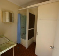 Nanango Caravan and Motorhome Park - New Castle Holiday