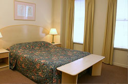 Quest Clocktower On Lygon - New Castle Holiday 0