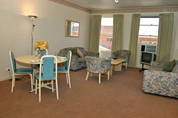 Quest Clocktower On Lygon - New Castle Holiday 1