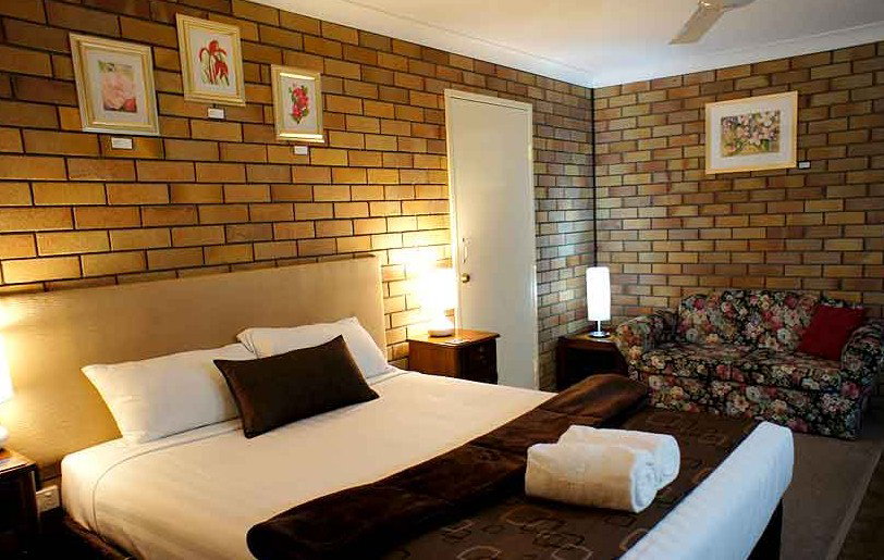 Warwick QLD New Castle Holiday