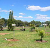 Yarraman Caravan Park - New Castle Holiday