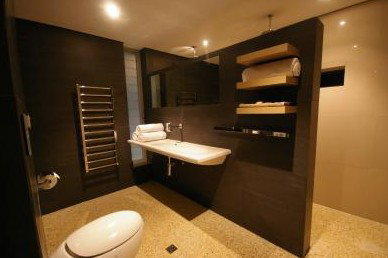 Losari - New Castle Holiday 5