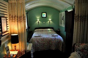 Uhuru Chalets - New Castle Holiday 3