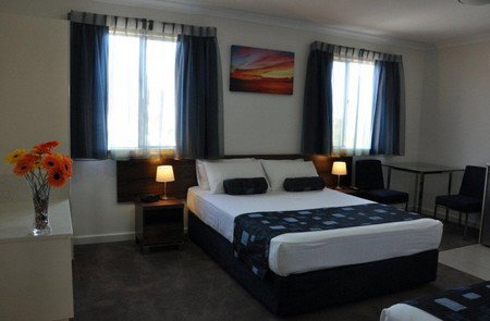 Pinnacles Edge Resort - New Castle Holiday 3