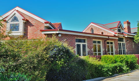 Carter Cottages - New Castle Holiday 0