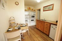 Carter Cottages - New Castle Holiday 8