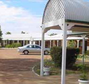 Landsborough Lodge Motel - New Castle Holiday