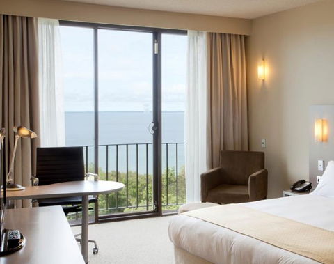 DoubleTree By Hilton Darwin Esplanade - New Castle Holiday 0