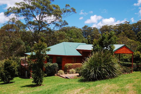 Ravensbourne Escape Holiday Cottages - New Castle Holiday 1