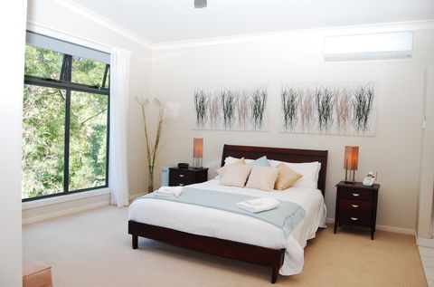 Ravensbourne Escape Holiday Cottages - New Castle Holiday 4