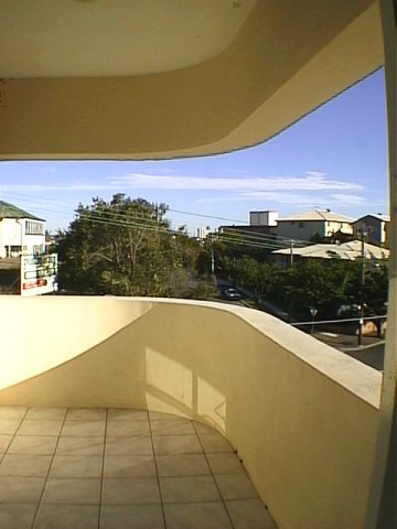 Hampton Court Apartments - New Castle Holiday 1